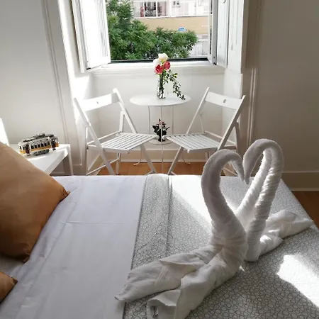 Valbom Konukevi Lisboa